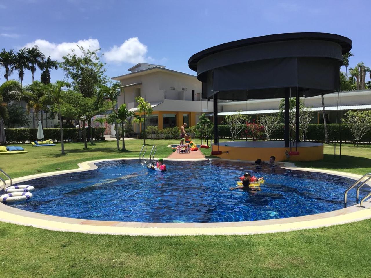 Jazz U Garden Resort شاطئ كاتا المظهر الخارجي الصورة