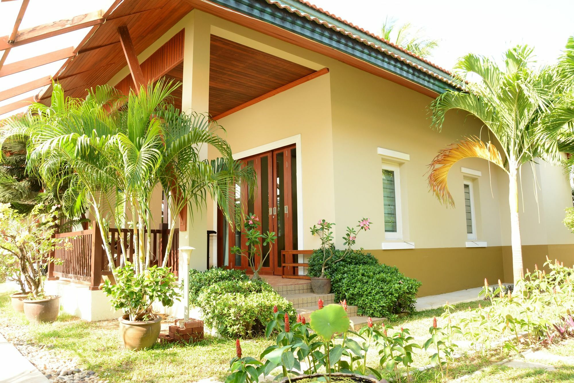 Jazz U Garden Resort شاطئ كاتا المظهر الخارجي الصورة
